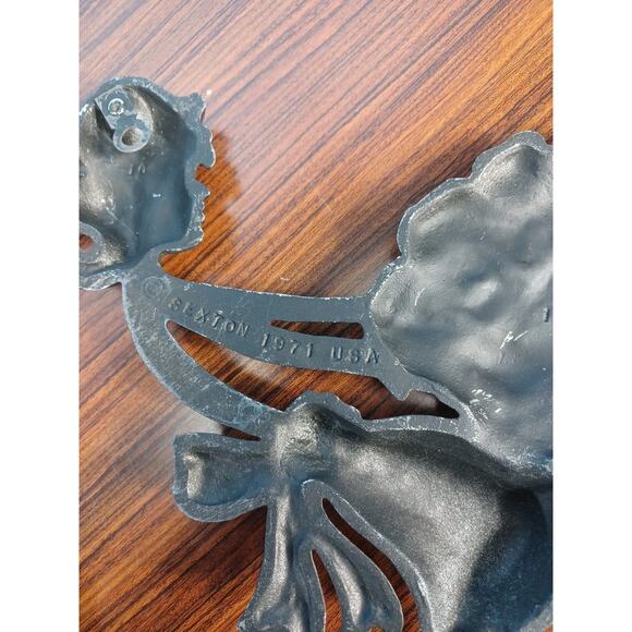 Vintage Sexton 1971 Cast Iron Wall Hanging Cooking, Vacuuming, Laundry Farmhouse - Picture 11 of 13